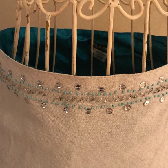 Skirt - Picture 3 of 4